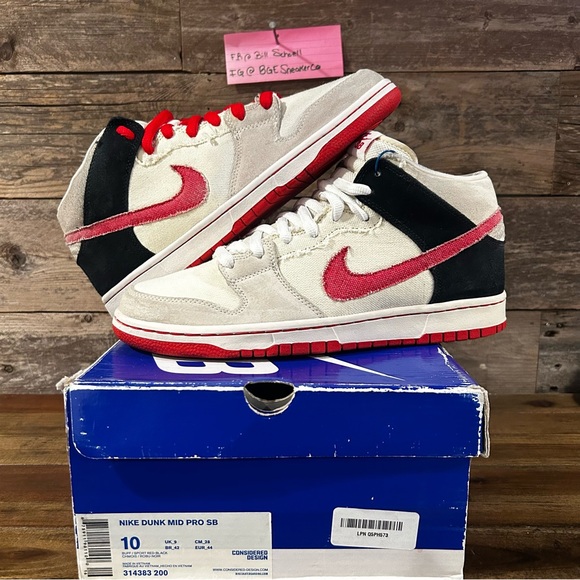 ‘Ryu’ Nike SB Dunk Mid
Street Fighter Ryu Size-10-OG ALL - Picture 2 of 12